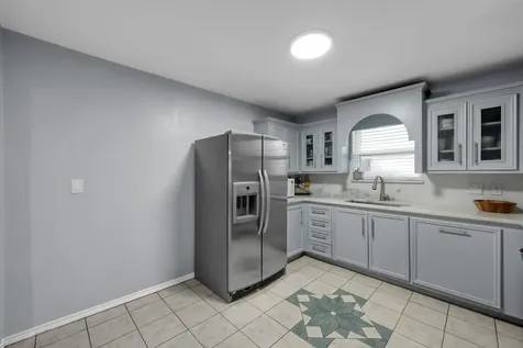 19096 County Road 669f Alvin TX 77511