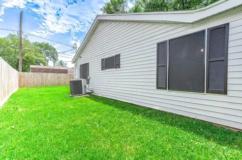709 E Gulf Street Baytown TX 77520