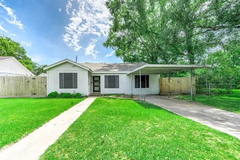 709 E Gulf Street Baytown TX 77520