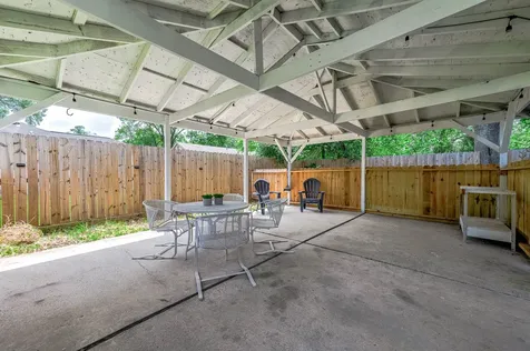 709 E Gulf Street Baytown TX 77520