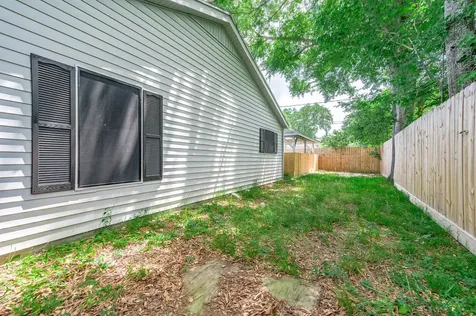 709 E Gulf Street Baytown TX 77520