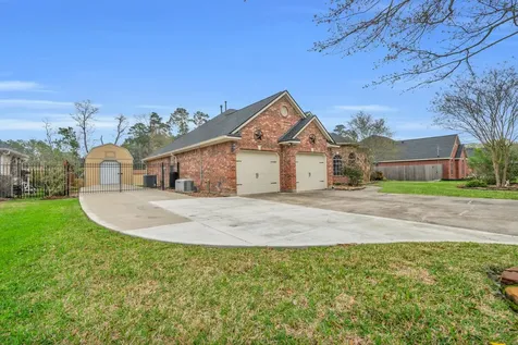 32510 Riverwood Drive Magnolia TX 77354