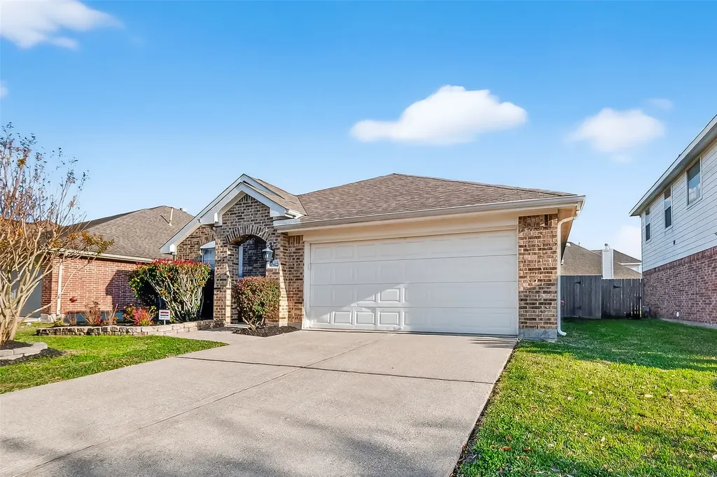 10422 Acacia Forest Trail Houston TX 77089