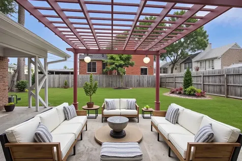 10010 Westview Drive Houston TX 77055