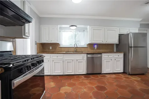 10010 Westview Drive Houston TX 77055