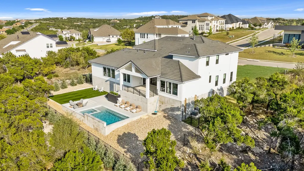 202 Lodestone Cove Austin TX 78738