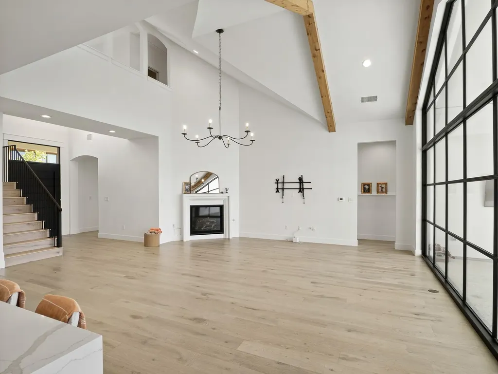 202 Lodestone Cove Austin TX 78738