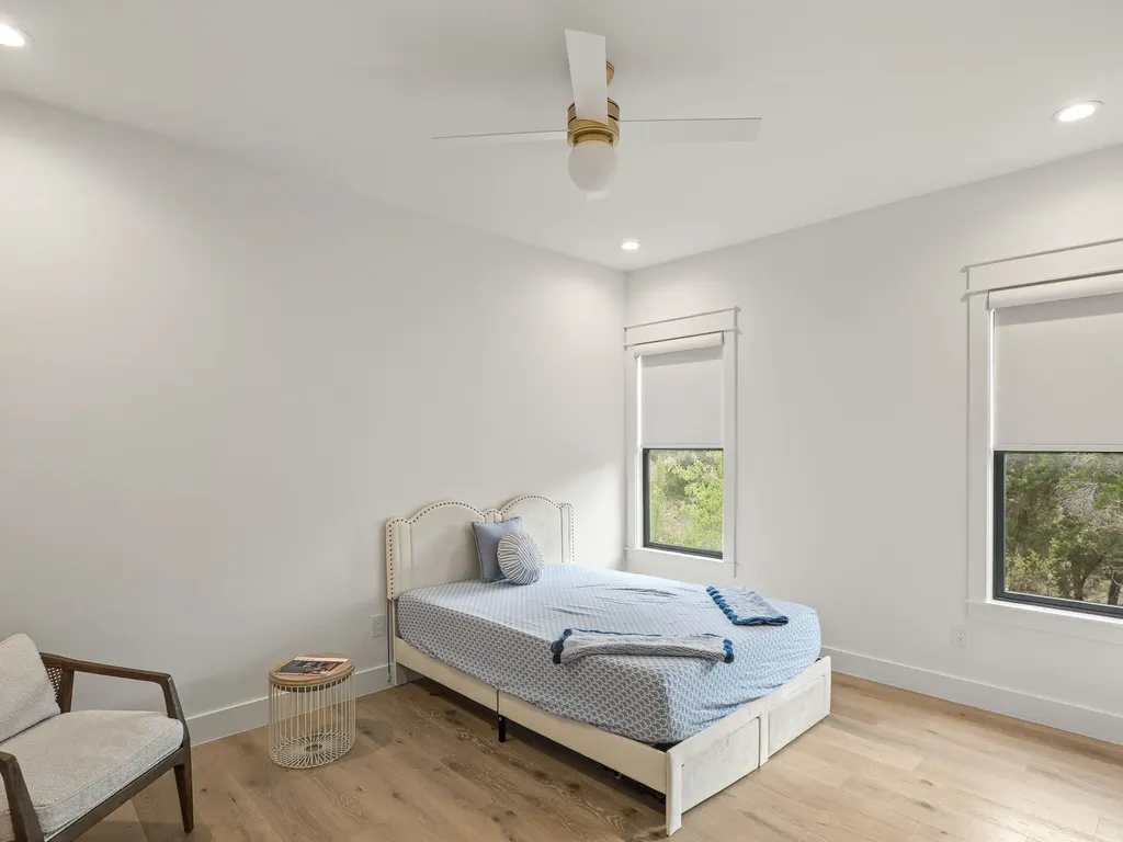 202 Lodestone Cove Austin TX 78738