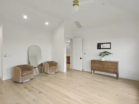 202 Lodestone Cove Austin TX 78738