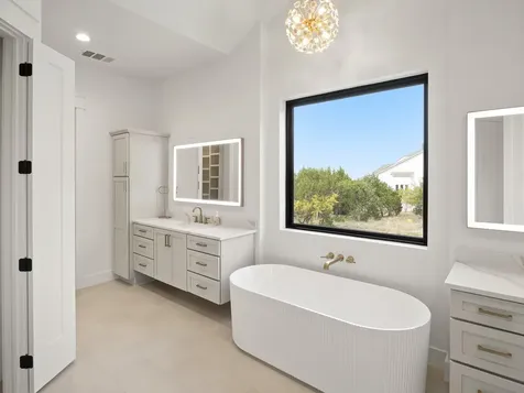 202 Lodestone Cove Austin TX 78738