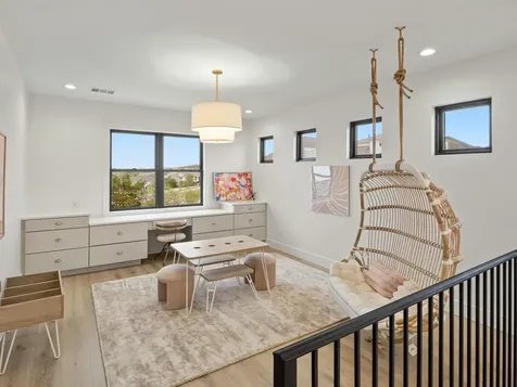 202 Lodestone Cove Austin TX 78738