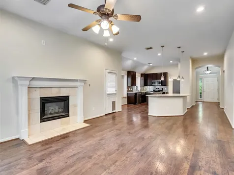 7914 Sinfonia Drive Houston TX 77040
