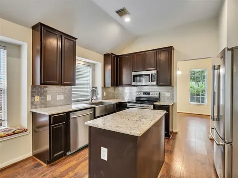 7914 Sinfonia Drive Houston TX 77040