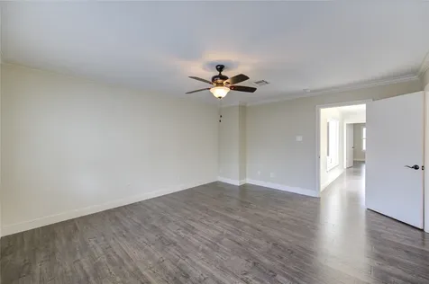 1616 S Gessner Road Houston TX 77063