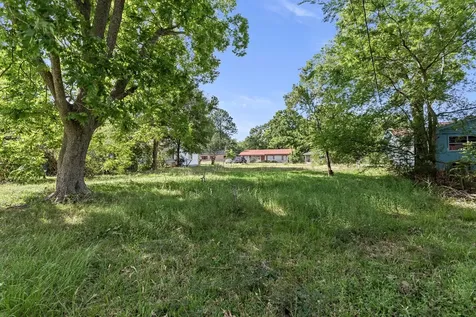 9195 Mclean Street Beaumont TX 77707