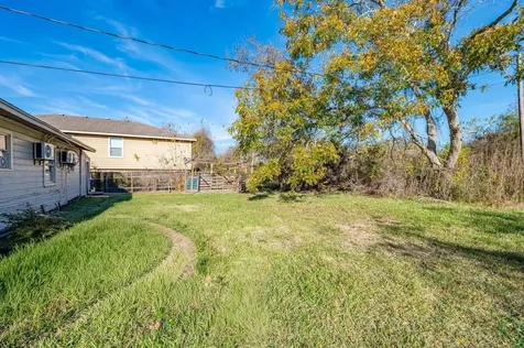 6717 Fairwood Road Hitchcock TX 77563
