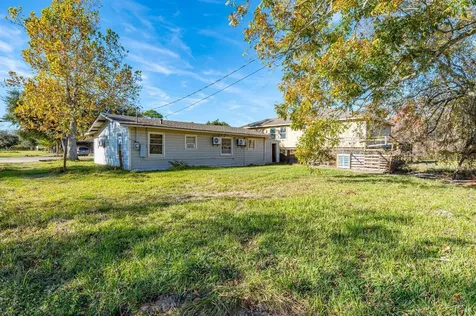 6717 Fairwood Road Hitchcock TX 77563