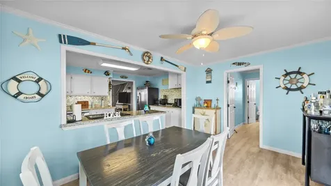 1210 Island Drive Dickinson TX 77539