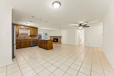 113 Hillendale Drive Livingston TX 77351