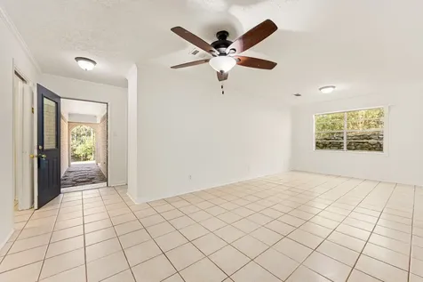 113 Hillendale Drive Livingston TX 77351