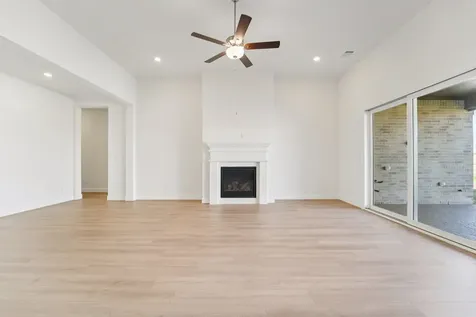 5203 Deer Valley Court Manvel TX 77578