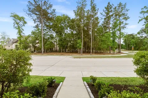 515 Cypress Valley Avenue Montgomery TX 77316