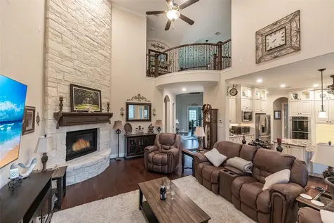 1026 Pleasant Pines Lane Pinehurst TX 77362