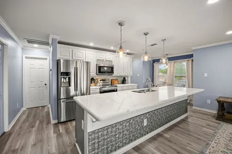 3114 Bay Oaks Harbor Drive Baytown TX 77523