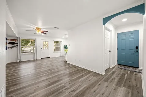 3114 Bay Oaks Harbor Drive Baytown TX 77523