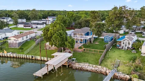3114 Bay Oaks Harbor Drive Baytown TX 77523