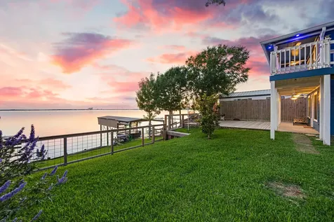 3114 Bay Oaks Harbor Drive Baytown TX 77523