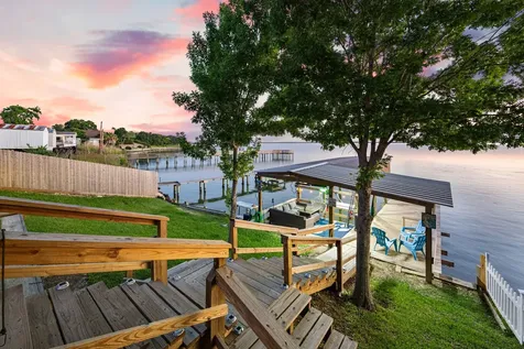 3114 Bay Oaks Harbor Drive Baytown TX 77523
