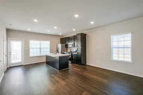 6502 New York Street Houston TX 77021