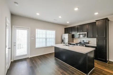 6502 New York Street Houston TX 77021