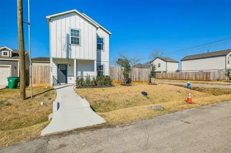 6502 New York Street Houston TX 77021