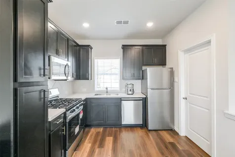 6502 New York Street Houston TX 77021