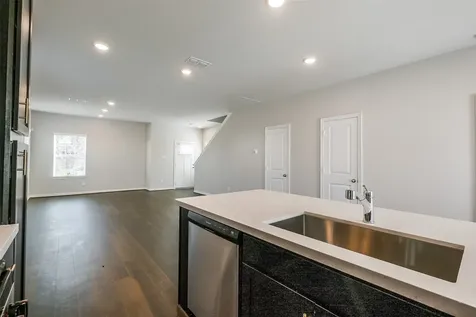 6502 New York Street Houston TX 77021
