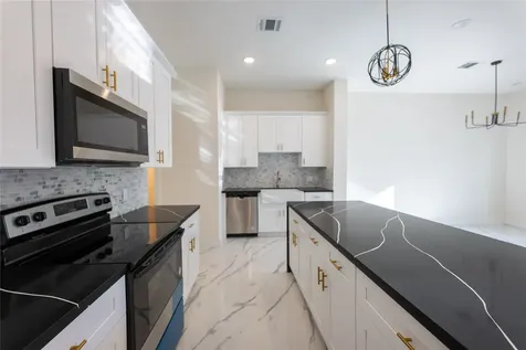 5906 Saint Augustine Street B Houston TX 77021