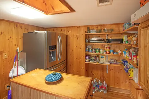 208 Gardenia Street Onalaska TX 77360