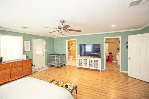 208 Gardenia Street Onalaska TX 77360