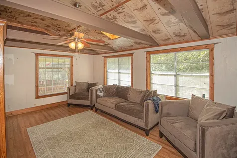 208 Gardenia Street Onalaska TX 77360