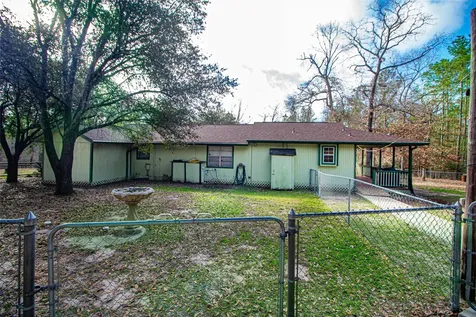208 Gardenia Street Onalaska TX 77360