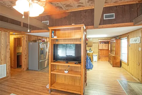 208 Gardenia Street Onalaska TX 77360