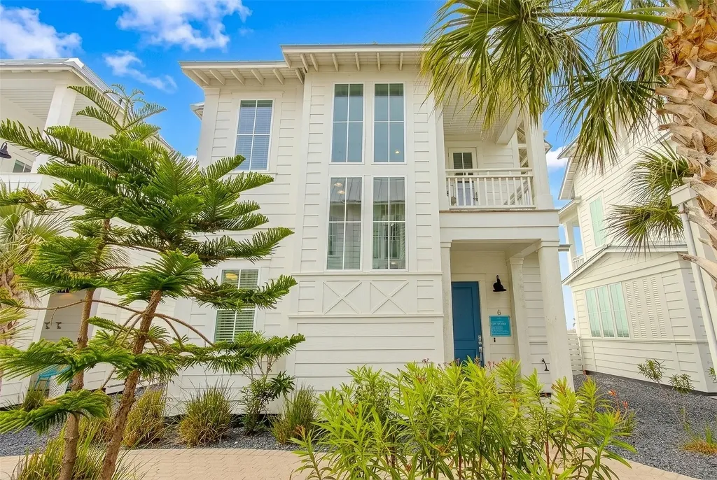 214 Sunset Avenue 6 Port Aransas TX 78373