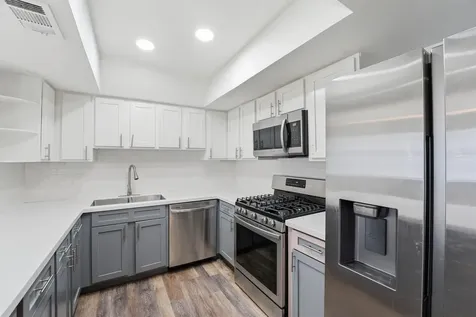 2220 Shadowdale Drive 350 Houston TX 77043