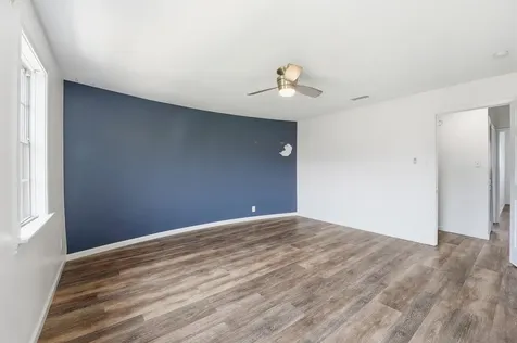 2220 Shadowdale Drive 350 Houston TX 77043
