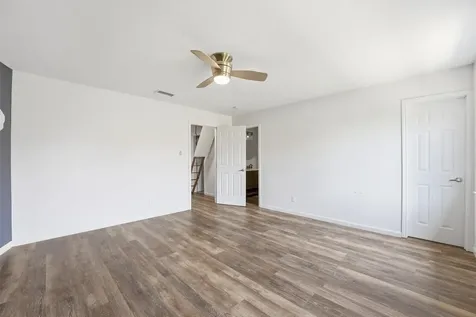 2220 Shadowdale Drive 350 Houston TX 77043