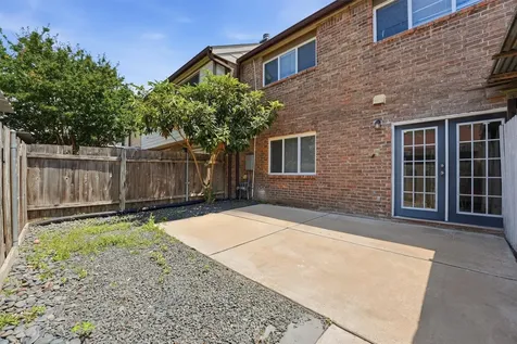 2220 Shadowdale Drive 350 Houston TX 77043