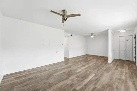 2220 Shadowdale Drive 350 Houston TX 77043