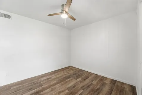 2220 Shadowdale Drive 350 Houston TX 77043